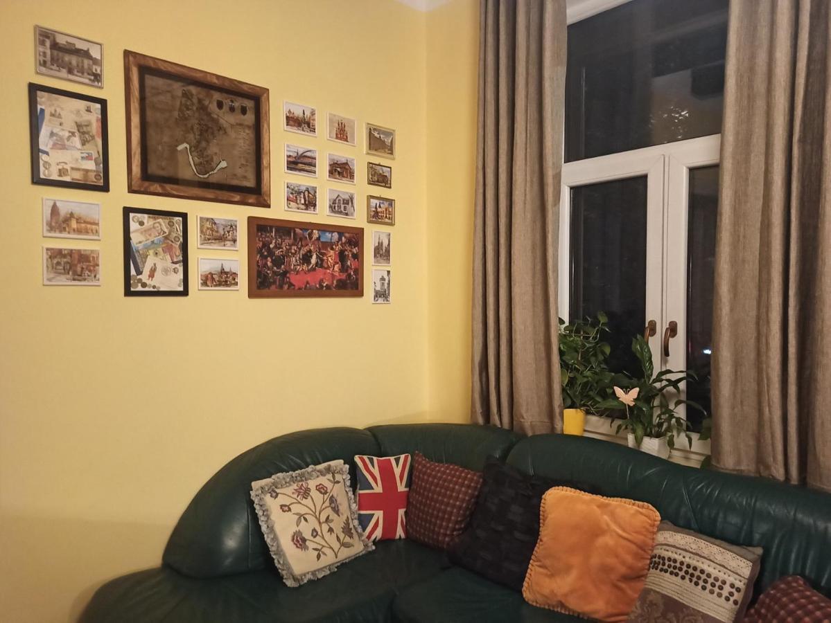 Willa Retro Hostel Краков Экстерьер фото