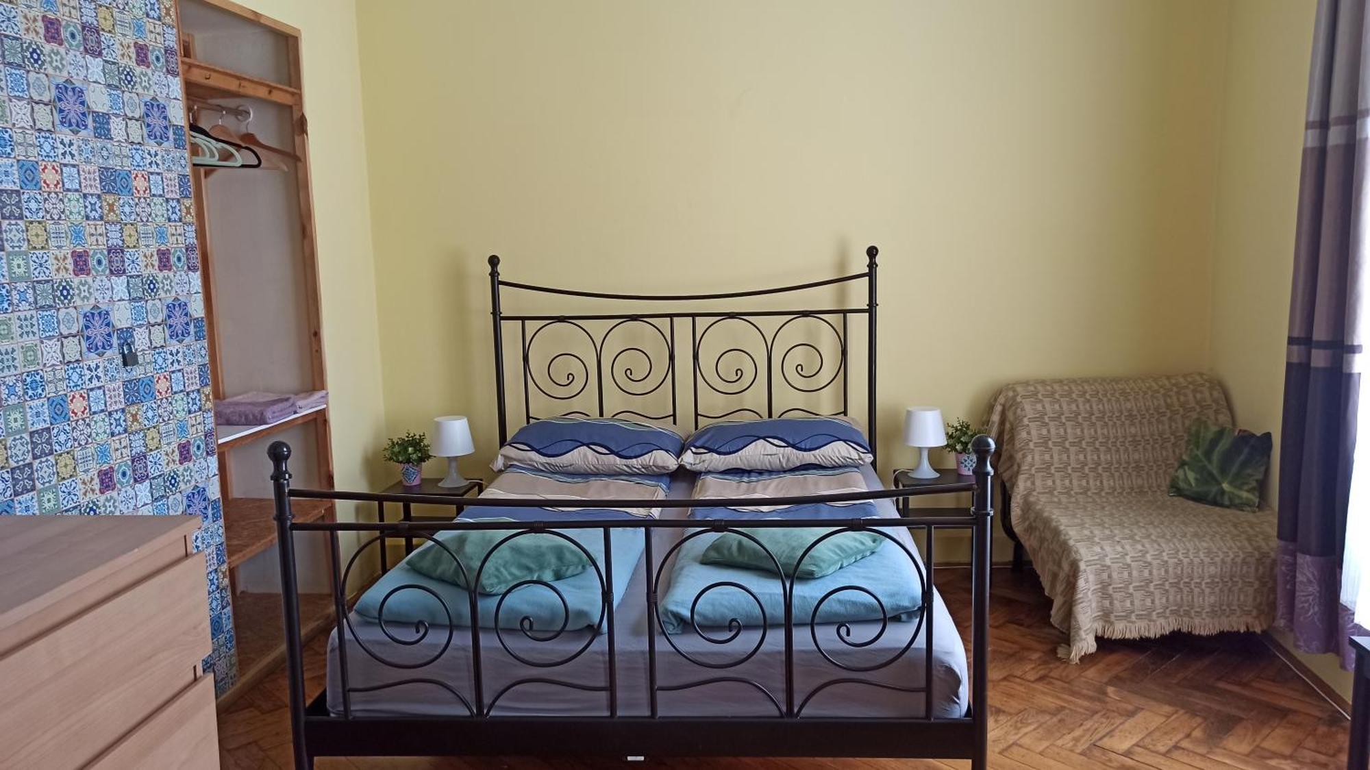 Willa Retro Hostel Краков Экстерьер фото